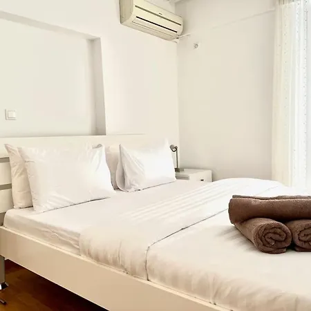 Pratinou 1B/R Apartment Athens Exterior photo