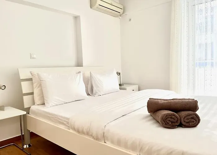 Pratinou 1B/R Apartment